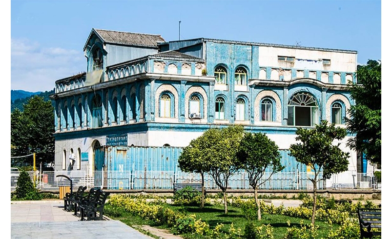 معرفی تاریخی کاخ سردار امجد (اتاق‌سرا)