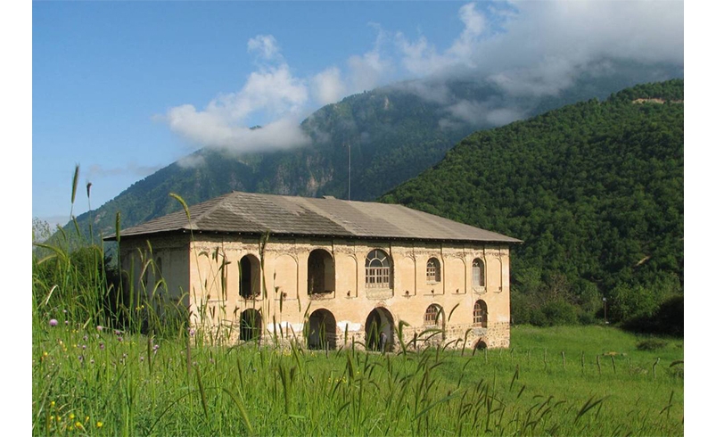 ییلاق تاریخی و دیدنی آق‌اولر تالش