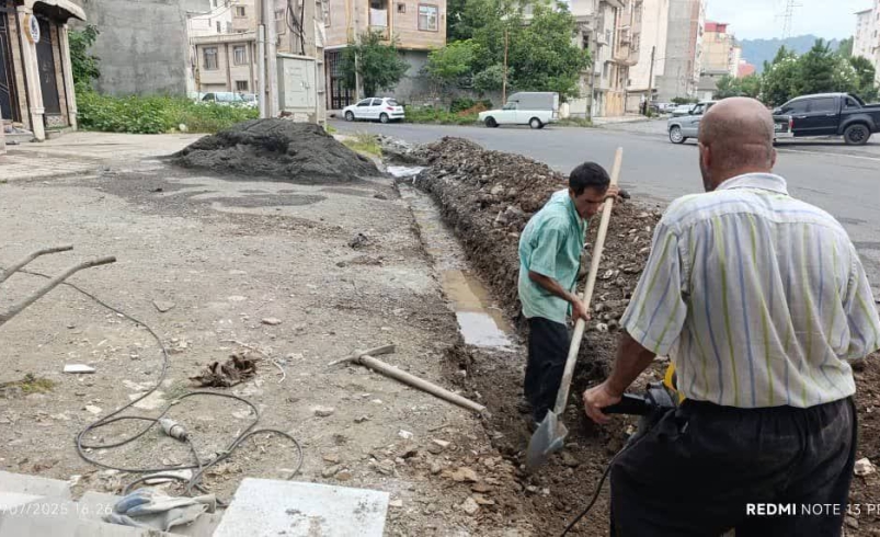 اجرای عملیات جدول‌گذاری در خیابان‌های سطح شهر تالش