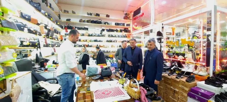 با حضور فرماندار و شهردار تالش نظارت بر نحوه توزیع کالاهای اساسی در بازار نوروزی