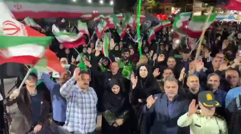 درمیدان می مانیم